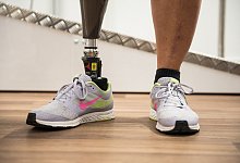 Prothese - Foto: Andreas Arnold/dpa