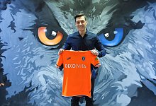 Mesut Özil - Uncredited/AP/dpa/Archivbild