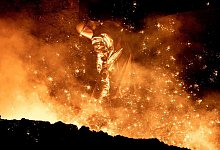 Stahlindustrie - Hauke-Christian Dittrich/dpa