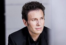 simon_gaudenz18740lucia-hunziker1 - 1 - Lucian Hunziker