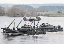 Nato-Truppen &uuml;ben in Polen - Sebastian Kahnert/dpa