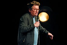 nic1373b - Nicole Ellerbrake