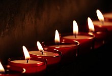 tea-lights-2223898 - Symbolbild: Pixabay