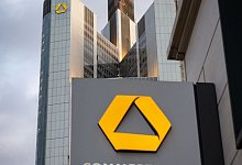 Commerzbank - Foto: Frank Rumpenhorst/dpa