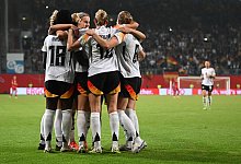 Torjubel - Sebastian Christoph Gollnow/dpa