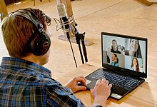 Musiklehrer - Foto: Carsten Rehder/dpa