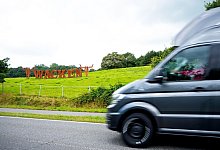 Wacken Open Air Festival - Anreise - Daniel Bockwoldt/dpa