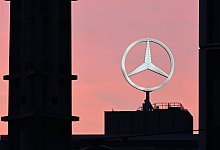 Mercedes-Benz Logo - Bernd Wei&szlig;brod/dpa