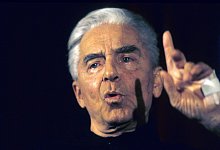 Herbert von Karajan - picture alliance / Martina Hellmann/dpa