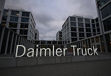 Daimler Truck Holding AG - Bernd Weißbrod/dpa