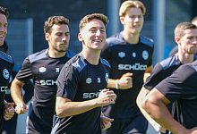 az016393 - 1 - Andreas Zobe