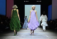 Berlin Fashion Week - Foto: Jens Kalaene/dpa-Zentralbild/dpa