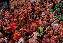 Tomatina de Bunol 2024 in Spanien - Alberto Saiz/AP/dpa