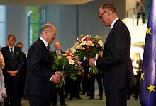 Olaf Scholz und Friedrich Merz - Michael Kappeler/dpa