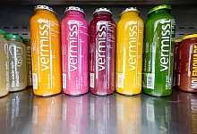 Vermisstensuche auf Smoothie-Flaschen - Benjamin Westhoff/dpa