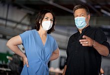 Habeck und Baerbock - Foto: Kay Nietfeld/dpa