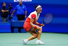 Ons Jabeur reagiert nach ihrem Sieg. - Frank Franklin Ii/AP/dpa