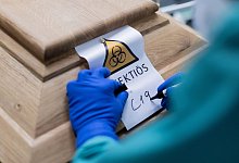 Sarg - Rolf Vennenbernd/dpa