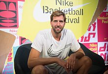 Dirk Nowitzki - Foto: Jörg Carstensen