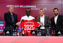 Vorstellung des Stars - Foto: Sven Hoppe/dpa