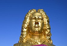 Eine goldfarbene B&uuml;ste des Komponisten Georg Friedrich H&auml;ndel. - Uli Deck/dpa