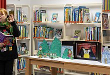 087-kindertheater-begeistert-in-der-stadtbucherei-papenmeier - 1 - Sebastian Vogt/Stadt Horn-Bad Meinberg