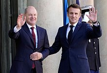 Scholz + Macron - Christophe Ena/AP/dpa