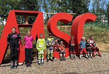 thumbnail_gruppenbild-kinder - 1 - MSC Wüsten