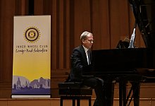 getattachmentthumbnail - 1 - Till Sadlowski