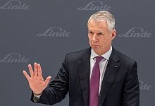 Bestbezahlter Mann im Dax: Der ehemalige Linde-Chef Steve Angel bekam im vergangenen Jahr 19 Millionen Euro und lag damit an der Spitze der 40 Unternehmen in der deutschen Börsen-Oberliga. - Lino Mirgeler/dpa