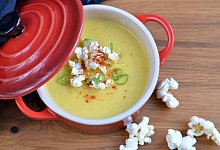 Mais-Suppe - Julia Uehren/loeffelgenuss.de/dpa-tmn