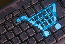 Online-Handel - Foto: Jens B&uuml;ttner