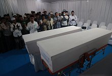 Schuleinsturz in Indonesien - Trisnadi/AP/dpa