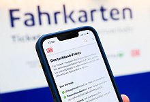 Deutschlandticket - Julian Stratenschulte/dpa