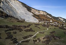 Brienz ist von einem neuen Schuttstrom bedroht - Til Buergy/KEYSTONE/dpa