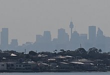 Sydney in Rauch geh&uuml;llt - Dean Lewins/AAP/dpa