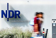 Der NDR sieht sich mit schweren Vorwürfen konfrontiert. - Axel Heimken/dpa