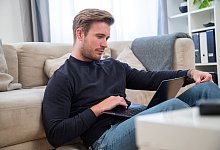 Online-Shopping - Christin Klose/dpa-tmn