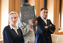 Lebenslange Haft in Mordprozess gegen Pfleger gefordert - Oliver Berg/dpa