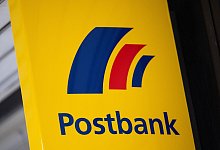 Postbank - Marijan Murat/dpa/Archivbild