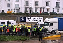 Stau in Dover - Foto: Steve Parsons/PA Wire/dpa