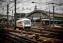 Zug, Deutsche Bahn - Symbolbild: Pixabay