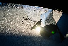 Winterwetter in Niedersachsen - Julian Stratenschulte/dpa