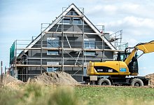 Baustelle eines Einfamilienhauses - Hauke-Christian Dittrich/dpa/dpa-tmn