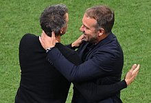 Kleiner Plausch - Robert Michael/dpa