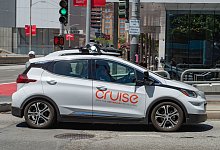 Selbstfahrendes Auto von GM Cruise - Foto: Andrej Sokolow/dpa