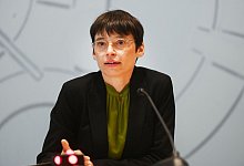 Queere Lebenslagen: Studie fördert Gewalterfahrungen zutage - Malte Krudewig/dpa