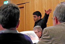 Wild gestikulierend - FOTO: GRABBE