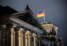 Vor der Abstimmung &uuml;ber Vertrauensfrage im Bundestag - picture alliance/dpa