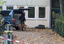 Bombendrohung an Erfurter Schule - Martin Wichmann/Wichmann-tv/dpa